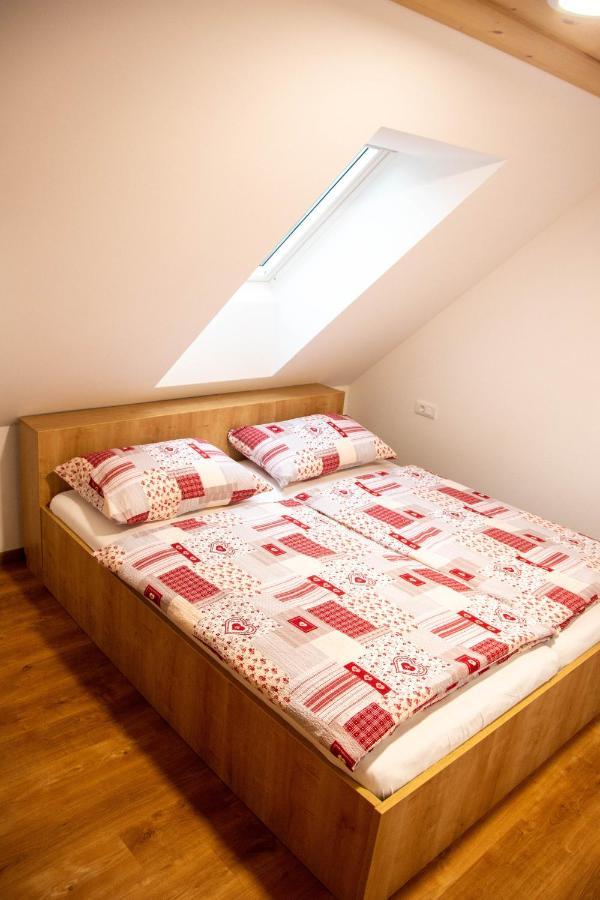Farmhouse Soklic Bohinj Bagian luar foto